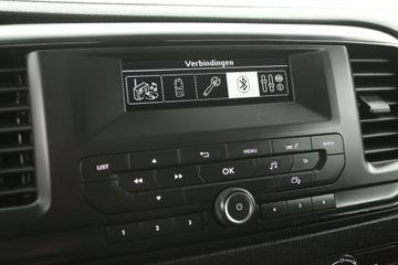 Voertuigafbeelding 12