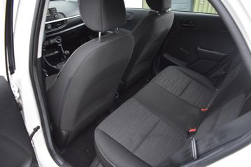 Voertuigafbeelding 12