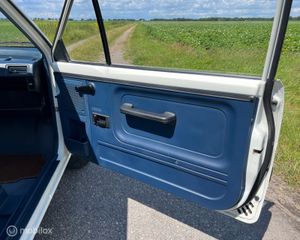 Voertuigafbeelding 8