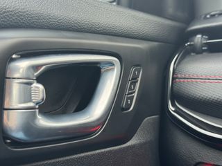 Voertuigafbeelding 36