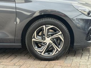 Voertuigafbeelding 13