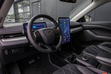 Voertuigafbeelding 12