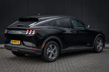 Voertuigafbeelding 14