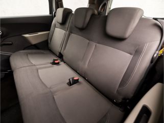 Voertuigafbeelding 13