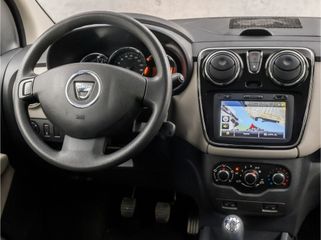 Voertuigafbeelding 6