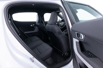 Voertuigafbeelding 7