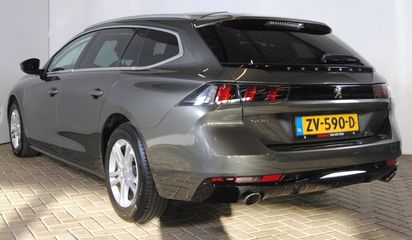 Voertuigafbeelding 9