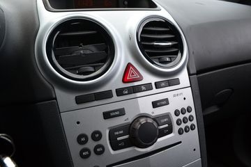 Voertuigafbeelding 23