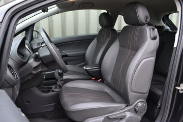 Voertuigafbeelding 7