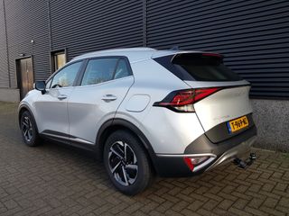 Voertuigafbeelding 10