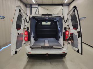 Voertuigafbeelding 5