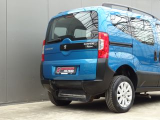 Voertuigafbeelding 38