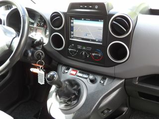 Voertuigafbeelding 15