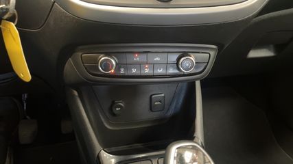 Voertuigafbeelding 26