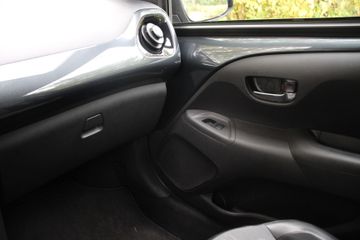 Voertuigafbeelding 21