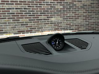 Voertuigafbeelding 38