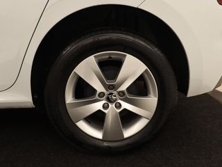 Voertuigafbeelding 21