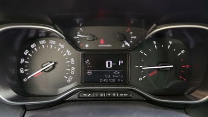 Voertuigafbeelding 13