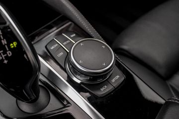 Voertuigafbeelding 36