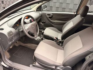 Voertuigafbeelding 8