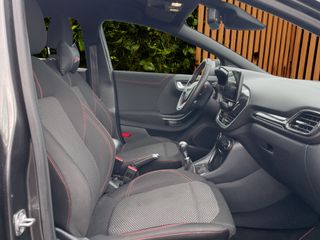 Voertuigafbeelding 7