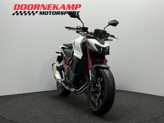 Voertuigafbeelding 3