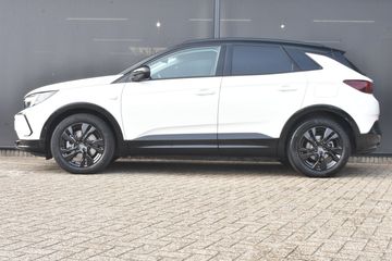 Voertuigafbeelding 4