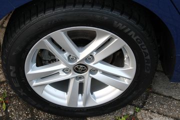 Voertuigafbeelding 4