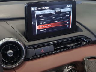 Voertuigafbeelding 12