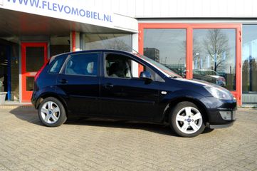 Voertuigafbeelding 3