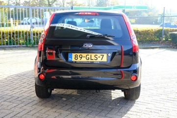 Voertuigafbeelding 7