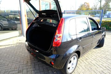 Voertuigafbeelding 8