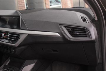 Voertuigafbeelding 35