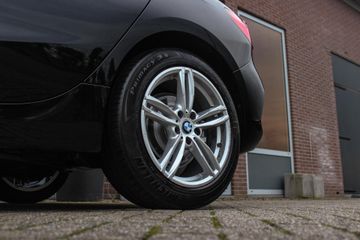 Voertuigafbeelding 38