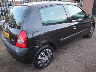 Voertuigafbeelding 2