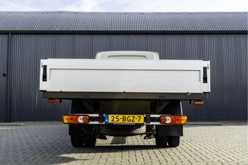 Voertuigafbeelding 6