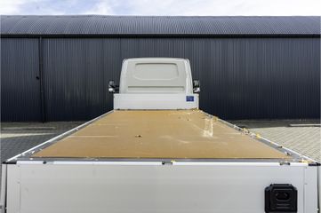 Voertuigafbeelding 8