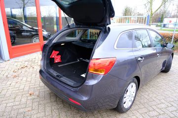 Voertuigafbeelding 8