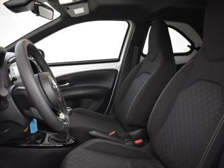 Voertuigafbeelding 8