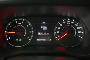 Voertuigafbeelding 12