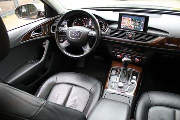 Voertuigafbeelding 12