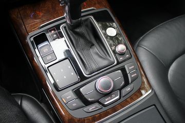 Voertuigafbeelding 17