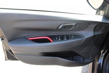 Voertuigafbeelding 9