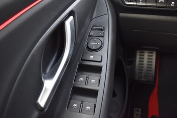 Voertuigafbeelding 24