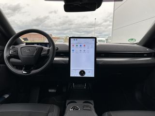 Voertuigafbeelding 24