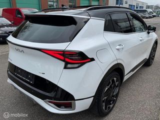 Voertuigafbeelding 4