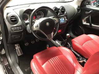 Voertuigafbeelding 17