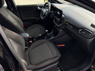 Voertuigafbeelding 10