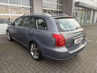 Voertuigafbeelding 3