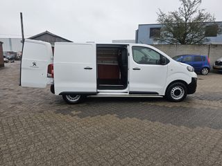 Voertuigafbeelding 13